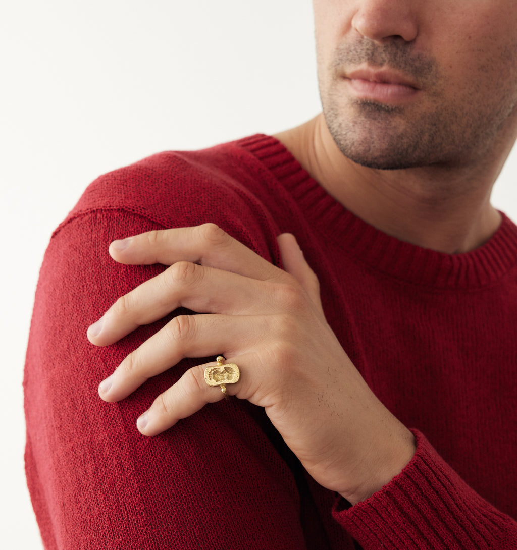 The Aquilifer Ring