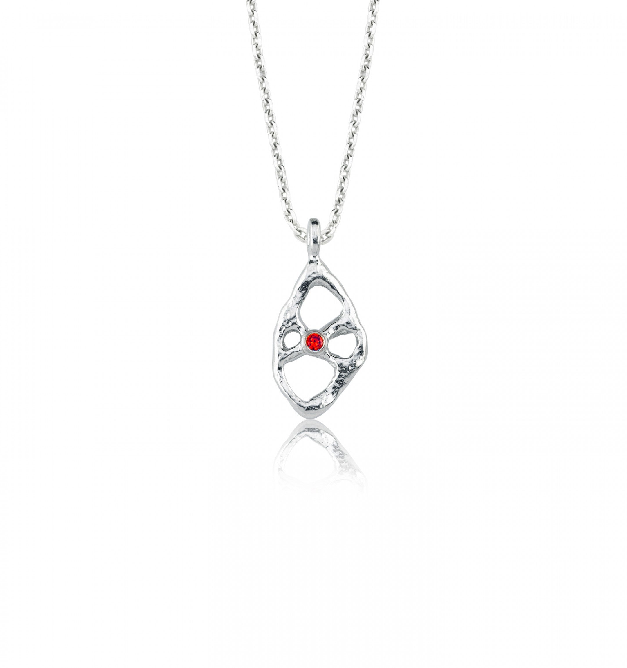 The Videre Garnet Necklace