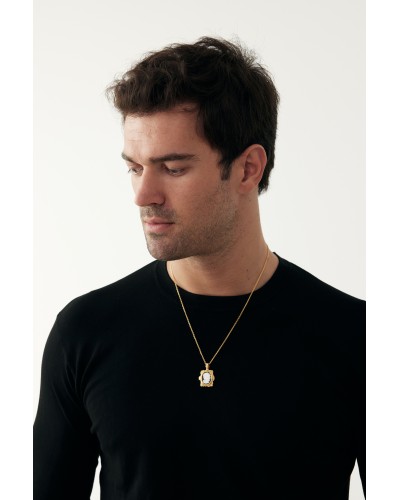 The Mensis Necklace
