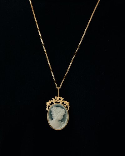 The Nox Lux Necklace