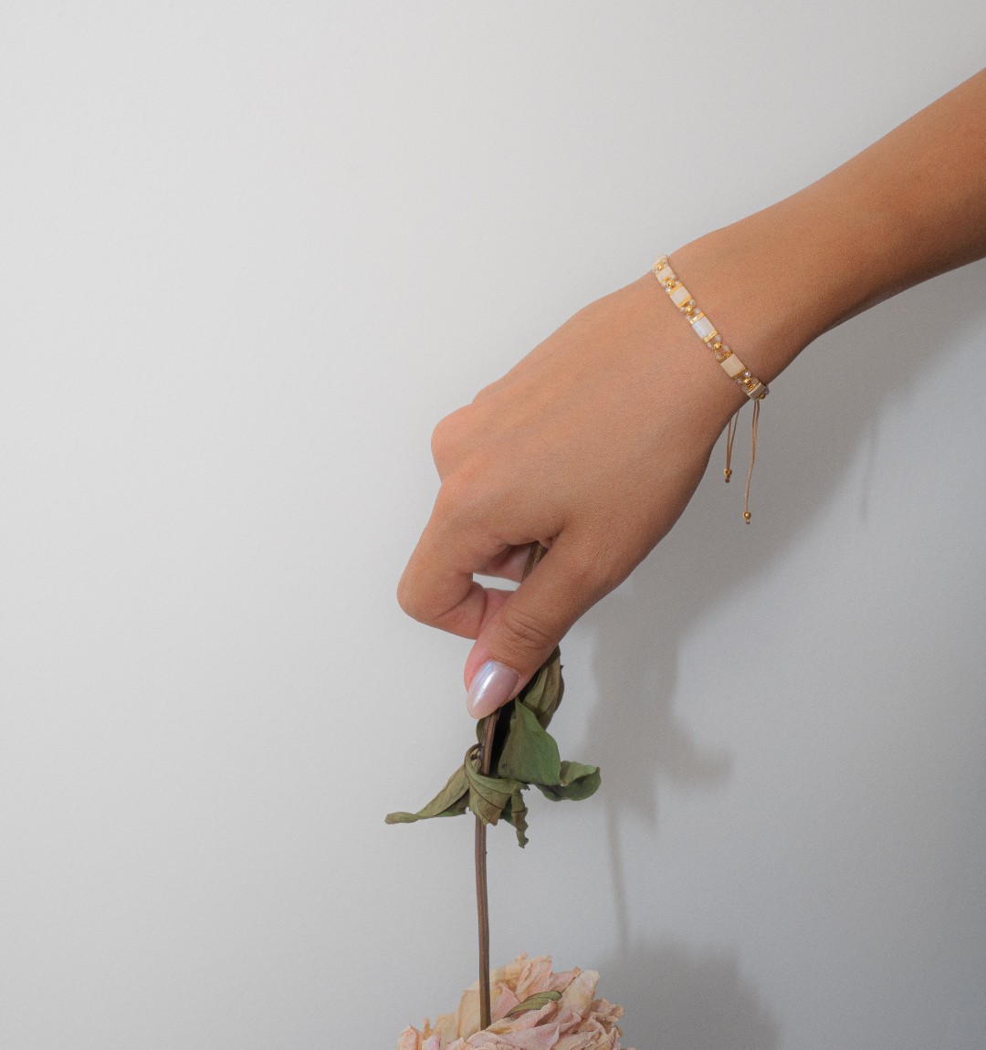 The Solia Alba Bracelet The Solia Alba Bracelet