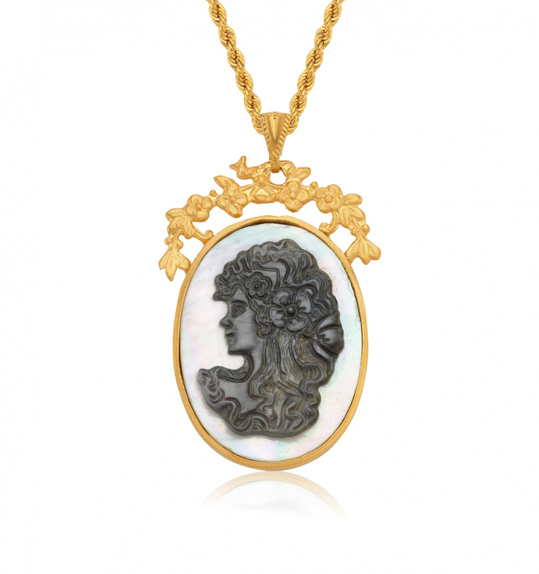 The Domna Necklace